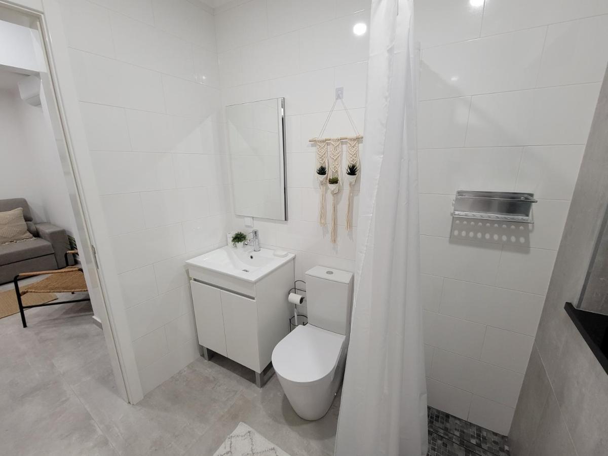 Mf Terceira - Villa With Terrace & Ocean Views Praia da Vitoria Ngoại thất bức ảnh